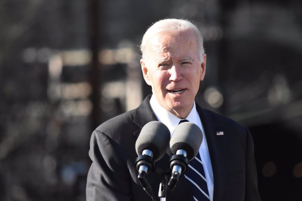 Turquía.- Biden anuncia el envío de equipos adicionales de rescate a Turquía tras el terremoto