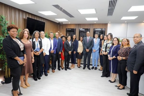 Asistentes-al-acto